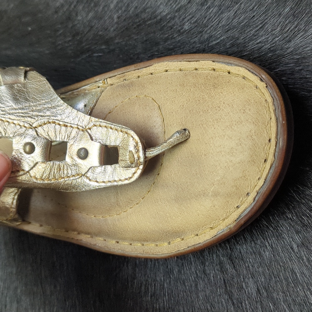Born Ladies Leather Sandals 8 Shoes Metallic - Picture 12 of 12